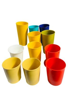 11 Tupperware Tumblers Plastic Glasses Fall Earth Colours Vintage Assorted